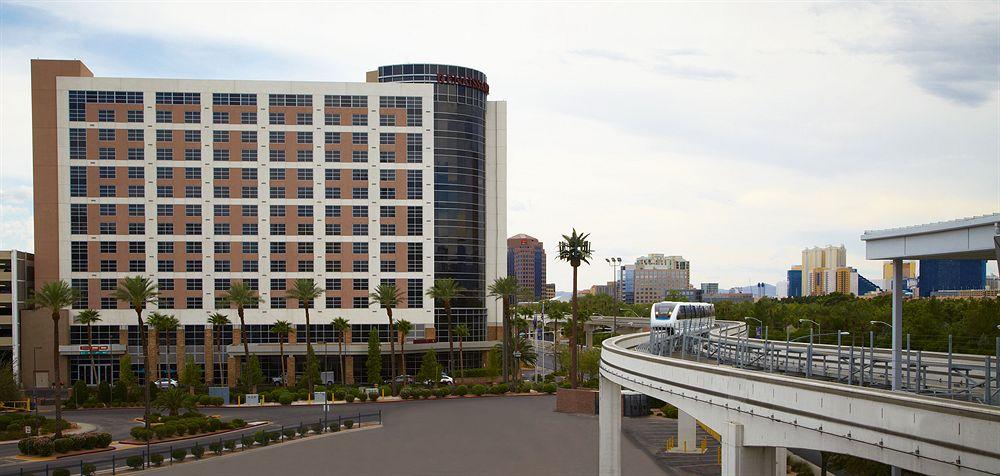 Renaissance Las Vegas Hotel Екстериор снимка